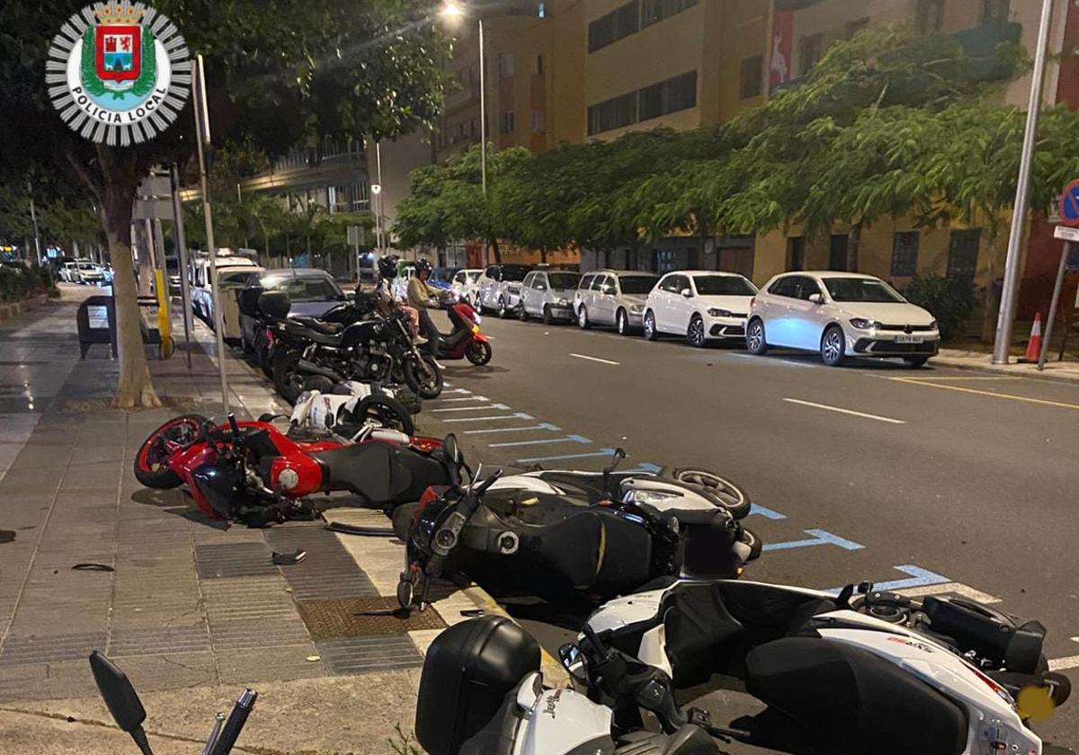 Conductor ebrio choca con motos y se da a la fuga tras dar positivo en alcoholemia