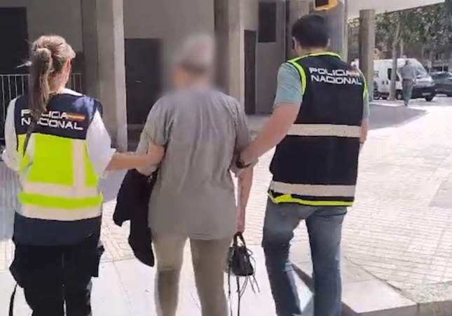 Desarticulada banda criminal en Barcelona que cometía estafas bancarias mediante SIM swapping