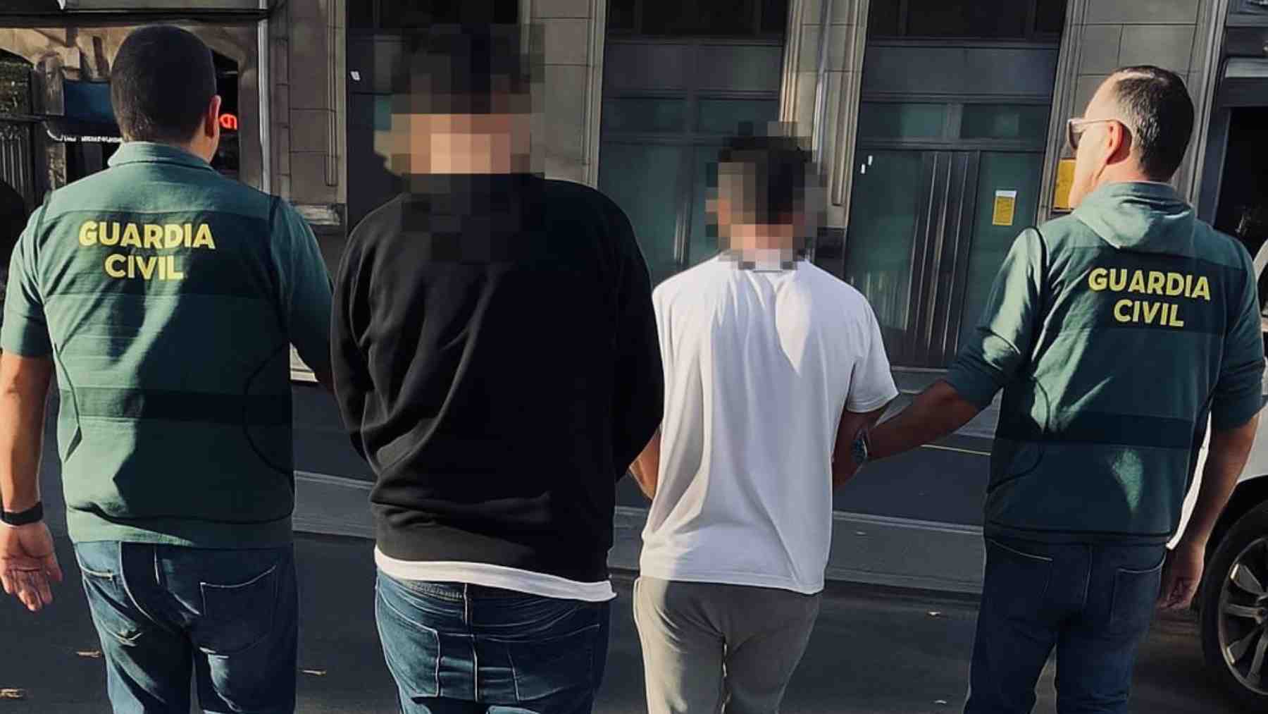 Detenidos dos hombres por robo con violencia e intimidación en Cintruénigo