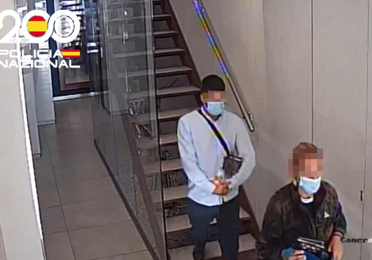 Detenido un clan familiar por estafar con el «timo del tocomocho» en Burgos