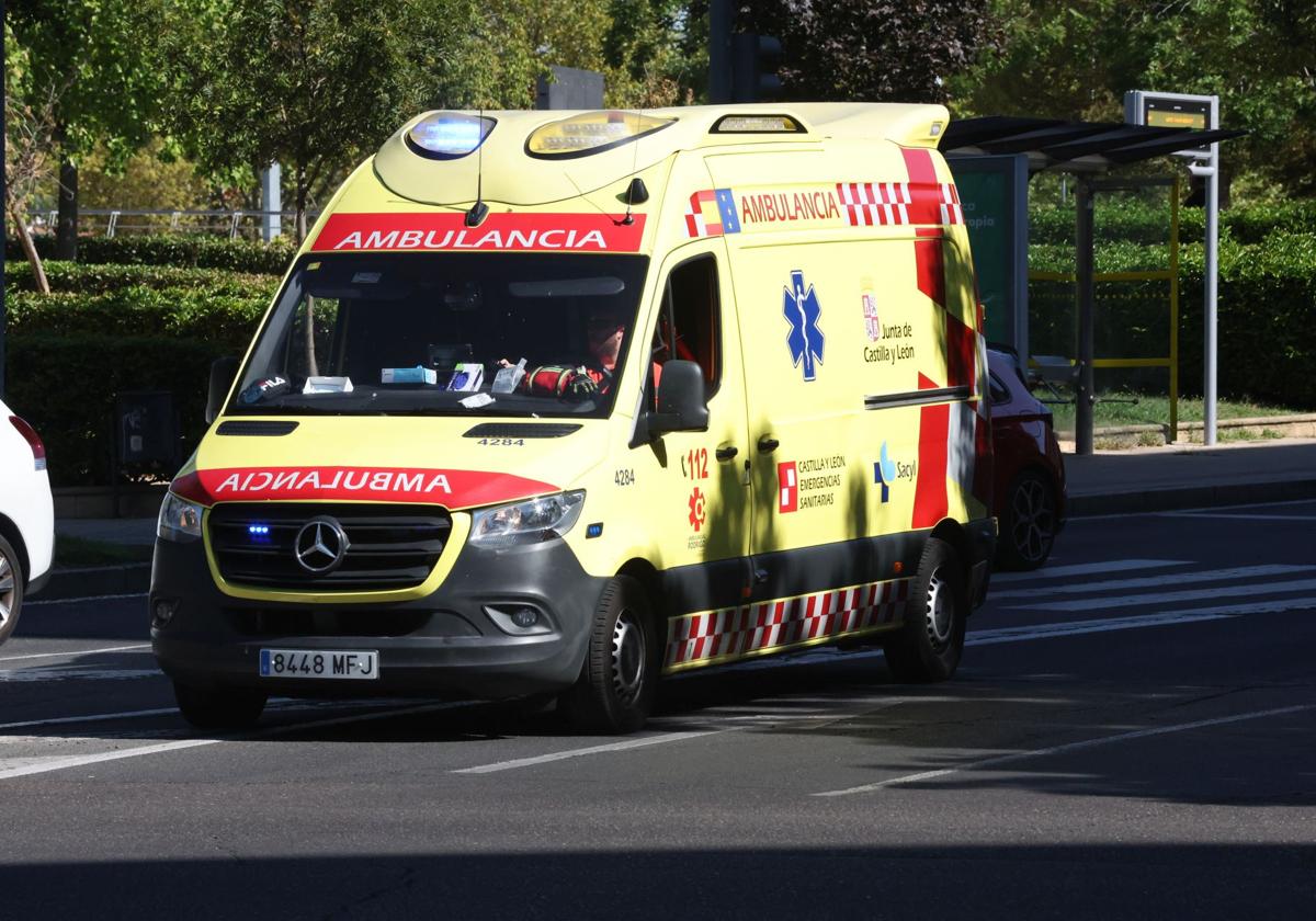Joven de 20 años herido tras chocar con un coche en Salamanca