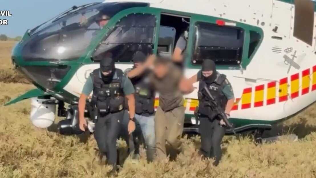 Detenidas diez personas al intentar descargar 3,5 toneladas de hachís en la costa de Huelva