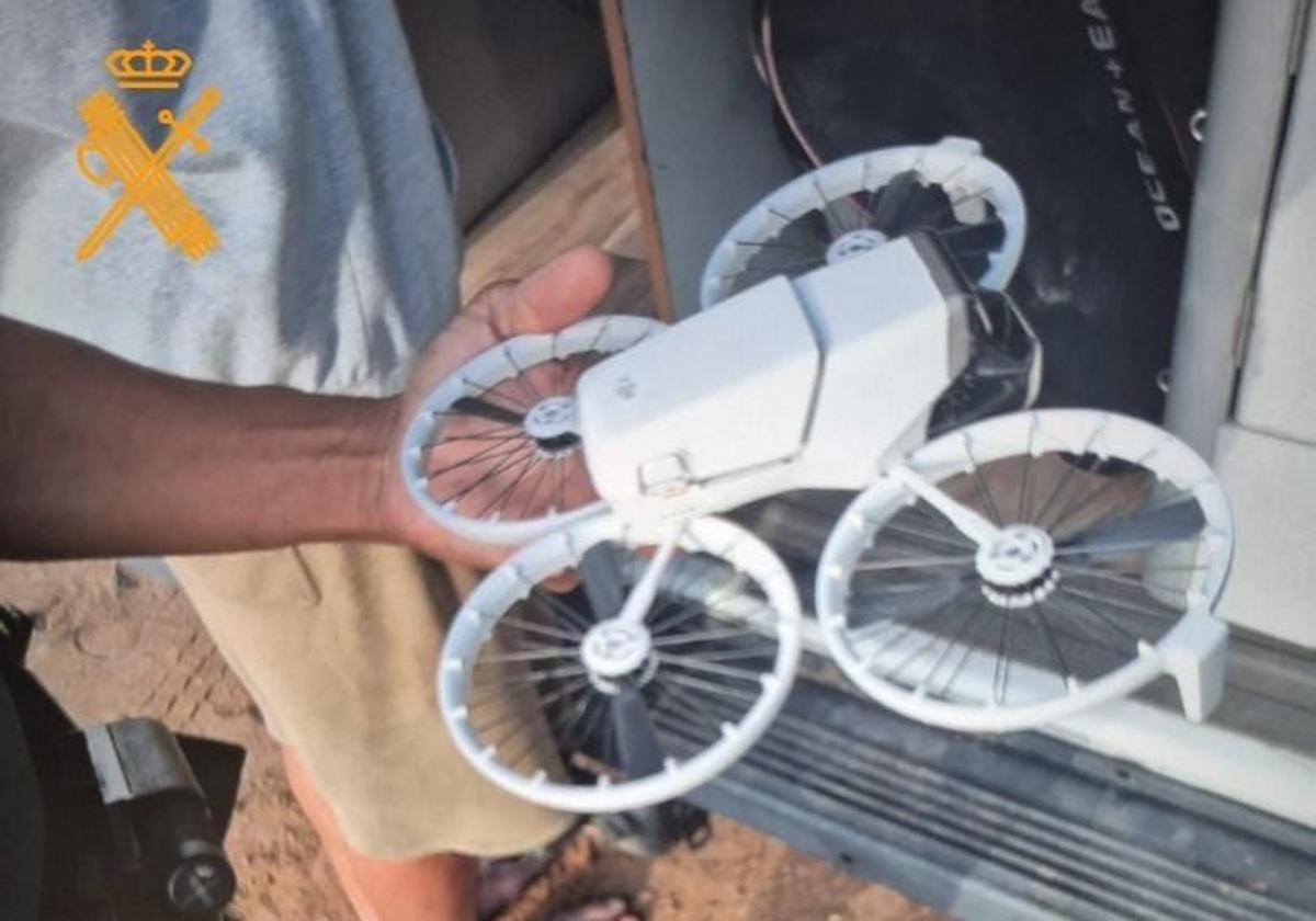¡Alerta en Fuerteventura! Sancionan a piloto de dron por volar cerca del Aeropuerto y desviar vuelos
