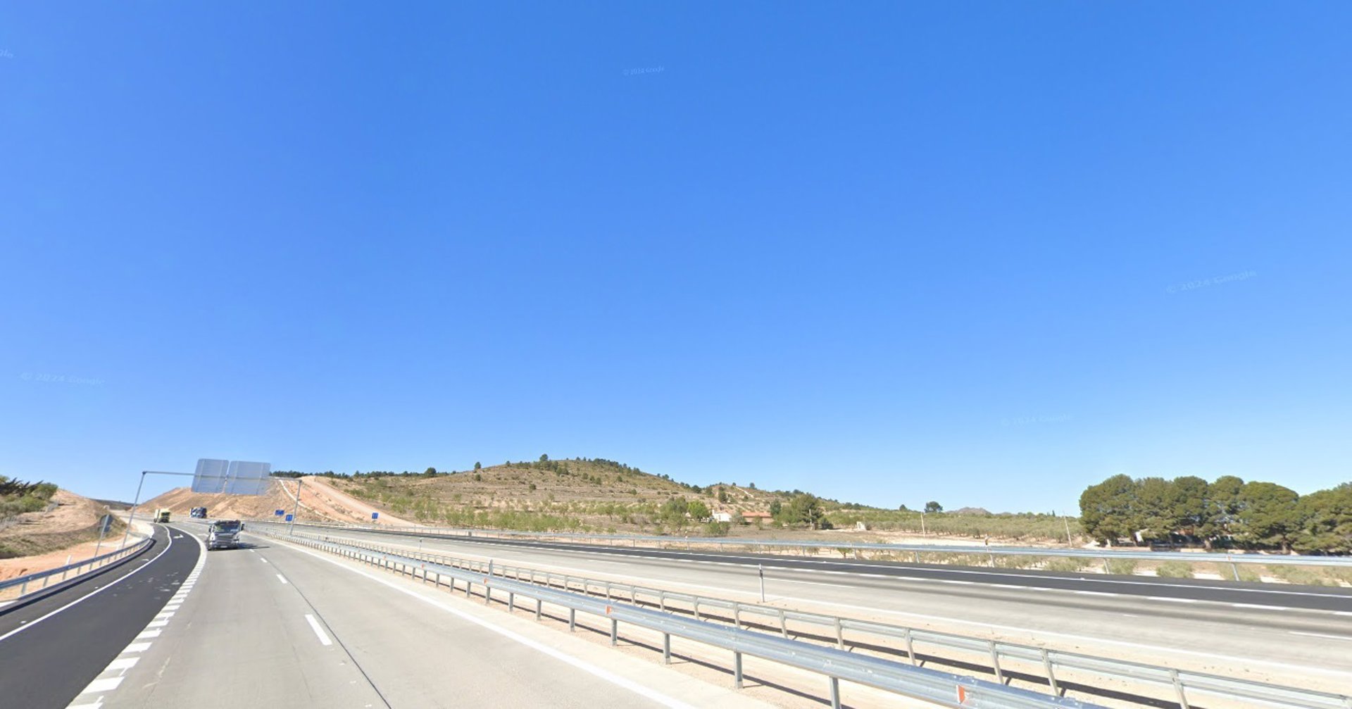 spot_img