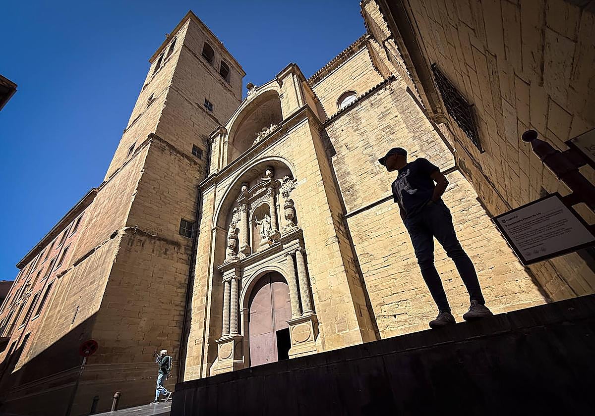 Alerta de estafa: Diócesis de Calahorra y La Calzada-Logroño advierte sobre visitas fraudulentas a domicilios