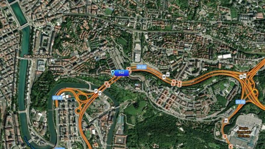 Atropello de dos vacas en carretera de Donostia provoca retenciones y otro accidente