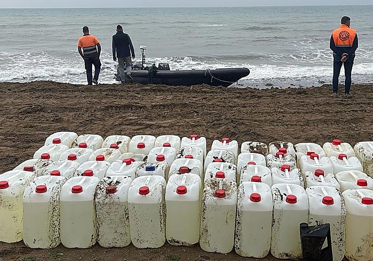Desarticulan en Marbella un intento de abastecimiento de combustible para narcolanchas que trafican hachís y cocaína