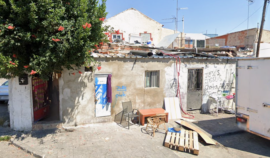 Varios policías locales de Coslada, agredidos en una intervención en una zona marginal