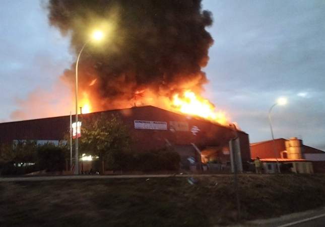 incendi d'indústria caldes de montbui