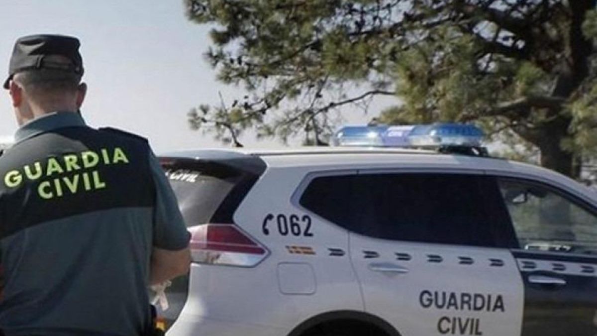 Imagen de archivo de Guardia Civil en una investigación en la provincia leonesa.