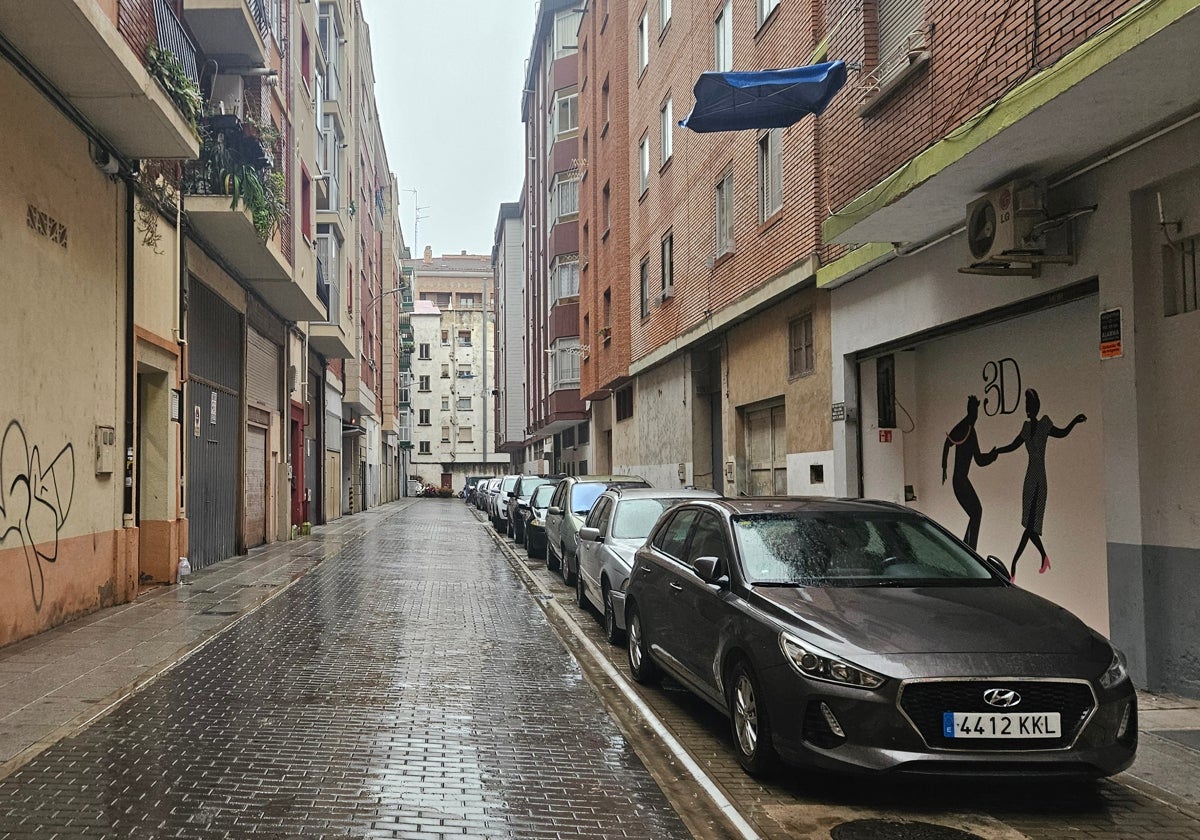 Una complicada intervención en Miranda de Ebro evita que una mujer acuchille a varios agentes de la policía