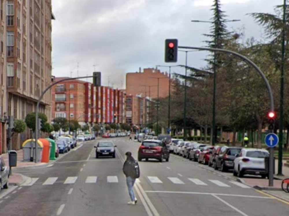 Atropellan a un hombre de 70 años en el paseo Juan Carlos I