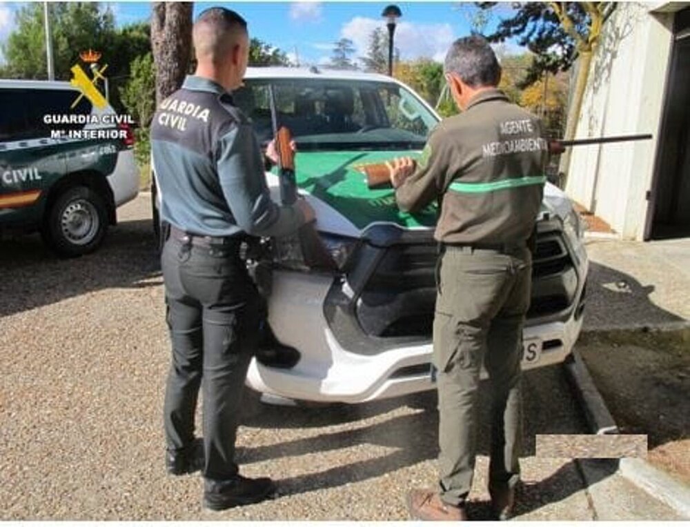 Tres cazadores se enfrentan a sanciones de hasta 10.000 euros