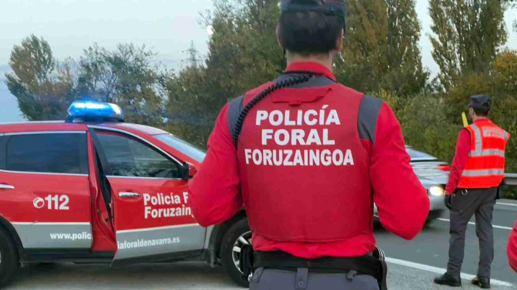 Tres heridos en choque entre dos turismos en Santacara