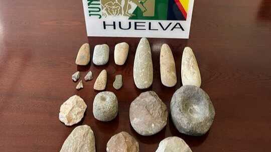 Intervienen 18 piezas arqueológicas ilegales en Huelva: ¡Importante golpe al expolio!
