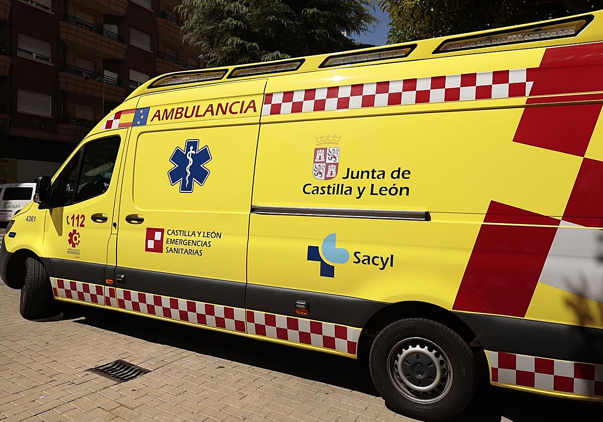 Accidente de tráfico en la A-672: camión volcado y tráfico totalmente obstruido en Salamanca