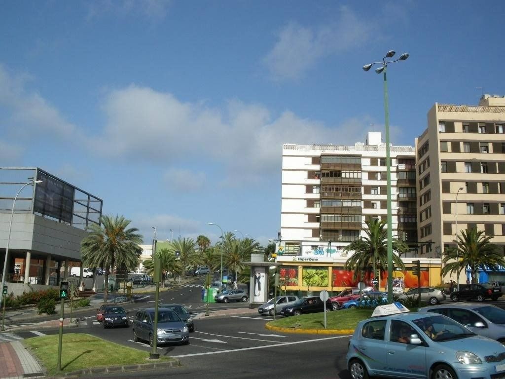 Un hombre de 86 años, herido tras sufrir un atropello en Escaleritas