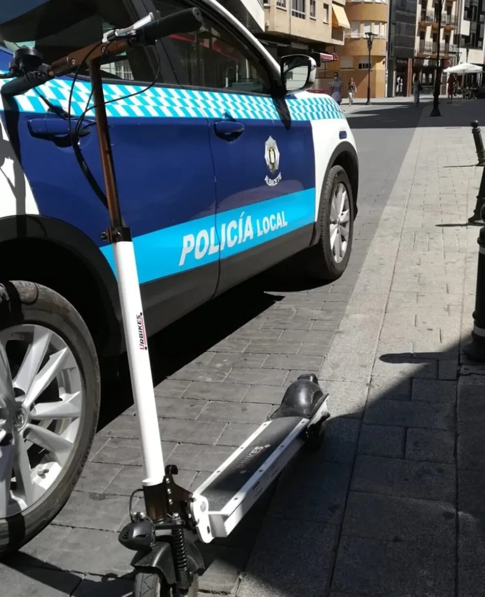 Conductor de VMP herido en accidente de tráfico
