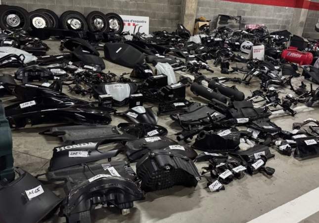 Desmantelan en Manresa una red criminal dedicada al robo y despiece de motos
