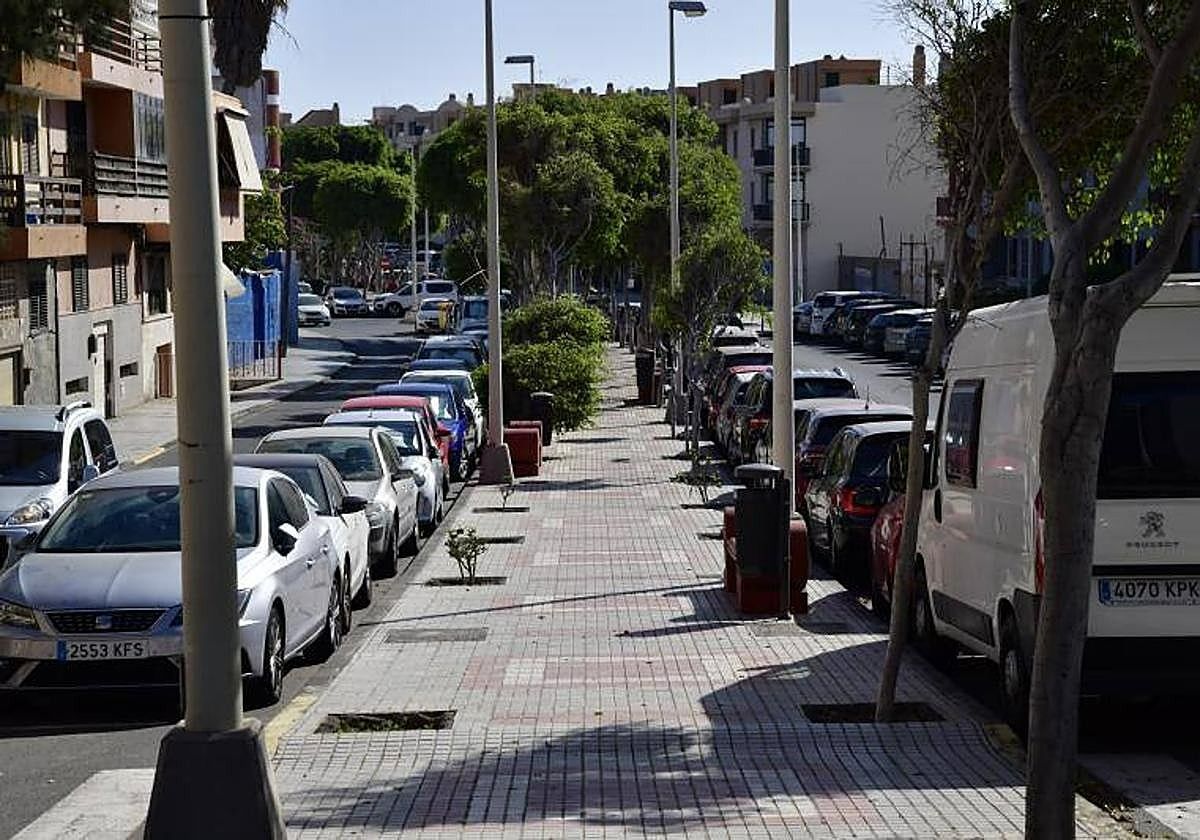 Detenido un hombre en Las Palmas por amenazar con «reventar una bombona de butano» a la Policía
