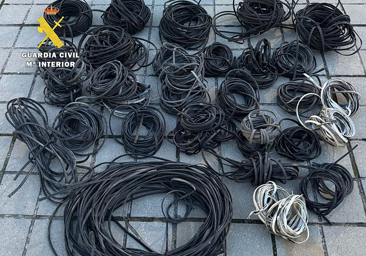 Detenidos dos varones por robo con fuerza en Las Merindades: incautados más de 16 kg de cable telefónico