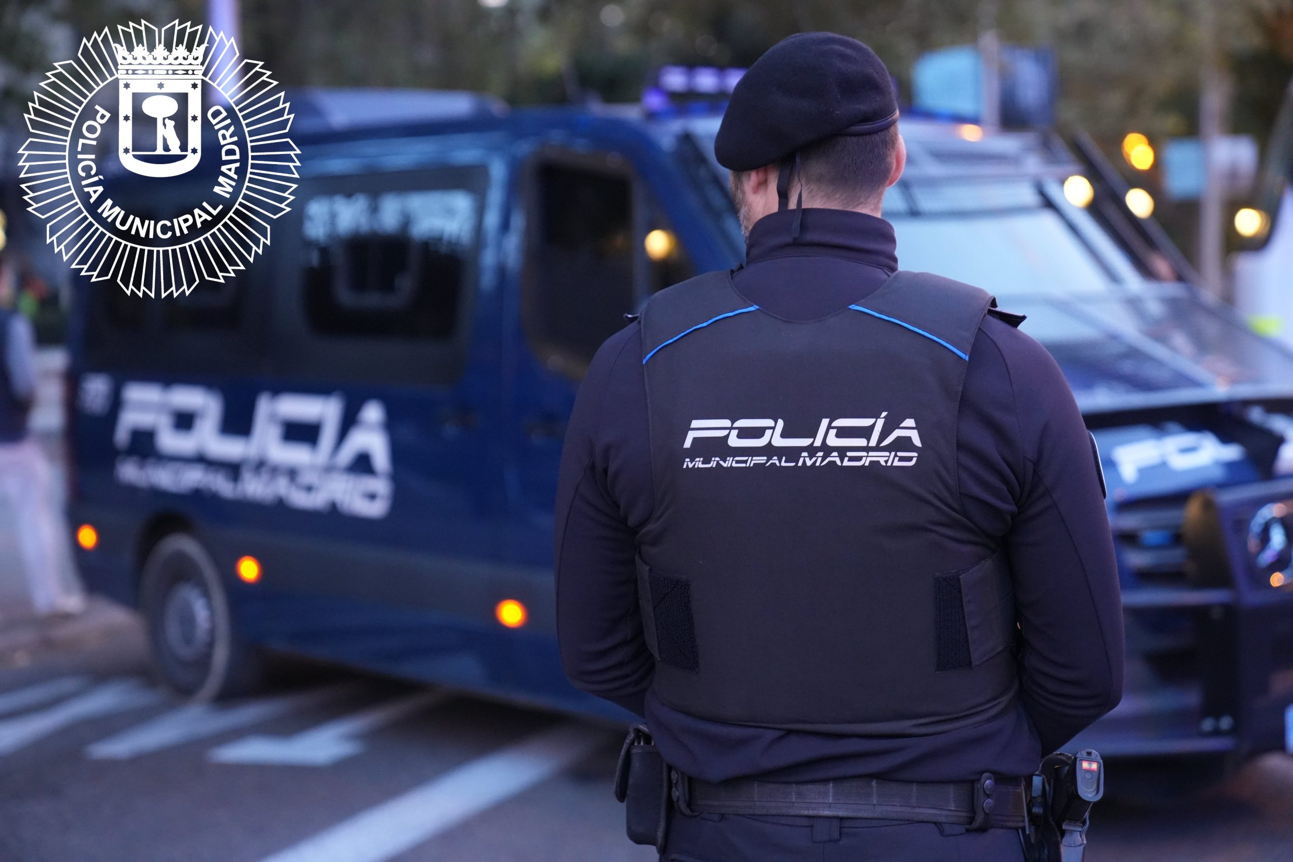 Detenido con 800 gramos de hachís cuando circulaba con el paragolpes trasero colgando