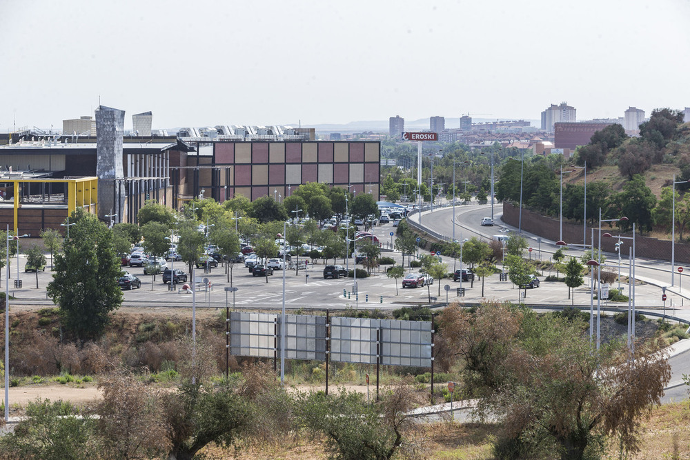 Dos mujeres son detenidas por robar en Luz del Tajo