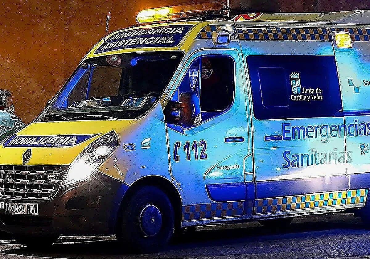 Intoxicada una joven en el incendio de una vivienda en Miranda