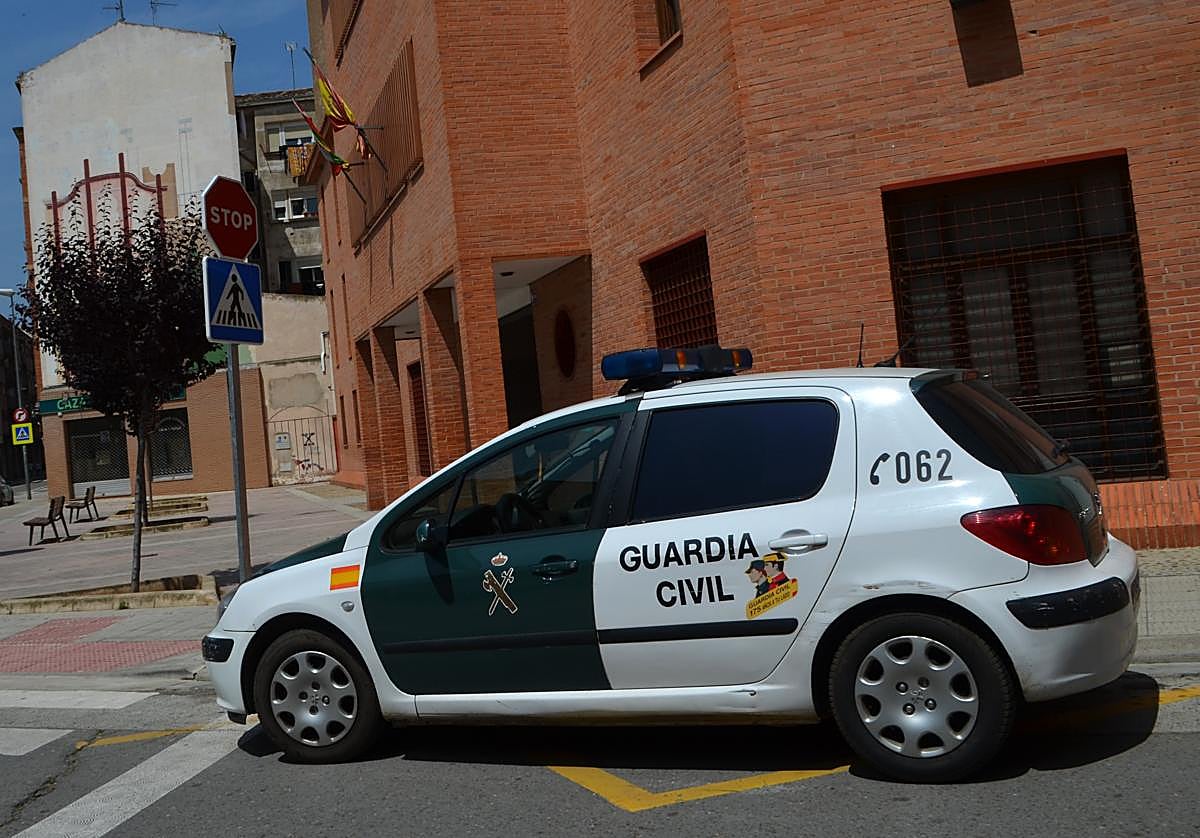 La Guardia Civil localiza a hombre con requerimiento judicial en Calahorra durante control rutinario