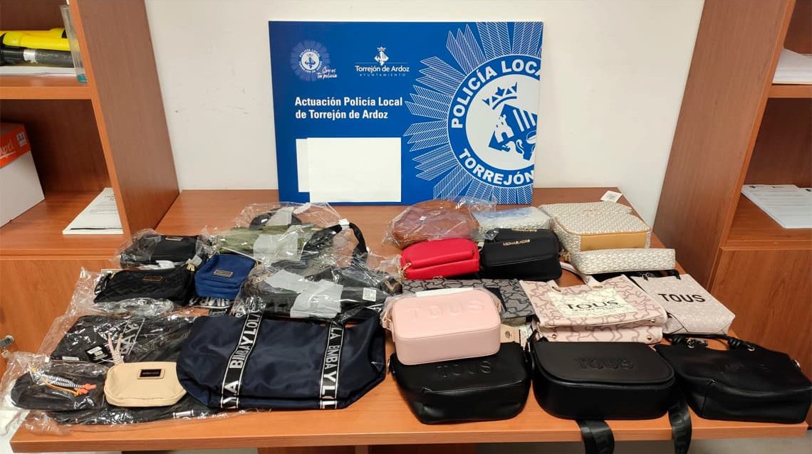 Interceptado un vehículo con falsificaciones en Torrejón