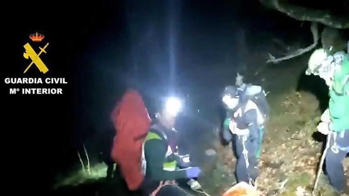 Rescate nocturno de la Guardia Civil en la Montaña Oriental de León, imagen de arcivo.