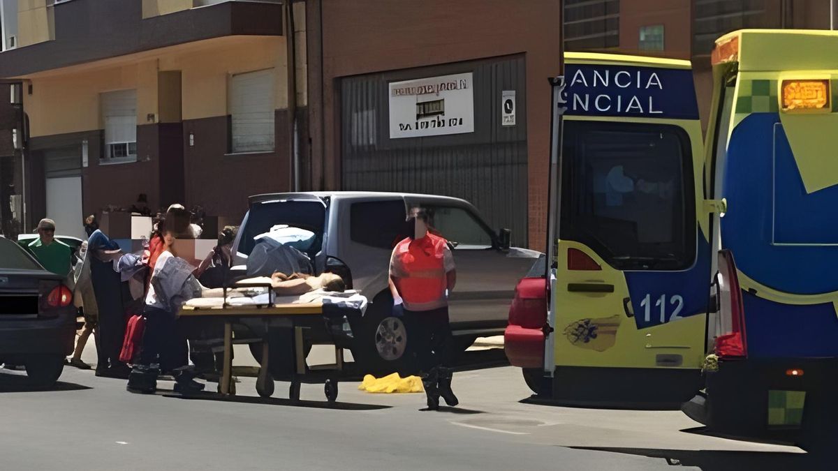 Tres accidentes de tráfico en un día en León: dos atropellos y una salida de vía