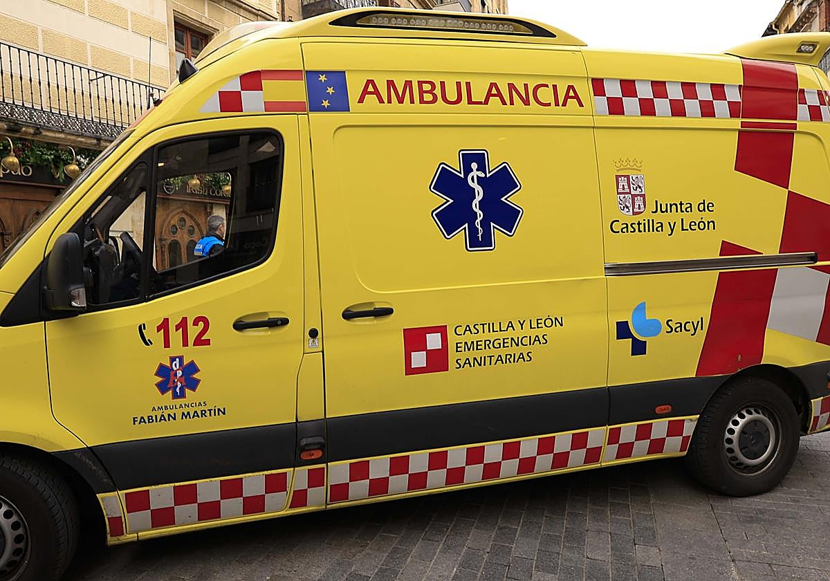 Al hospital un joven de 26 años tras la colisión de un turismo y un patinete