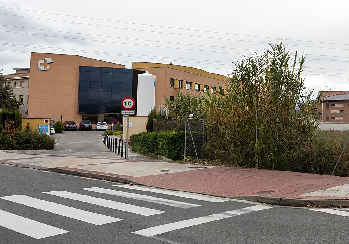 Herida una mujer en una colisión de dos vehículos en Logroño