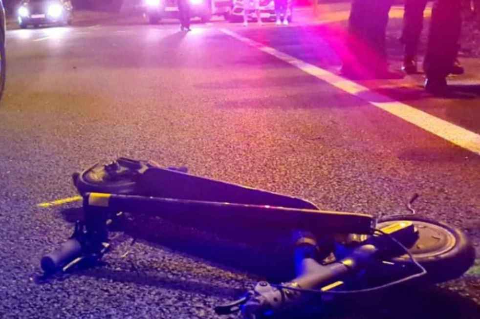 Colisión entre turismo y patinete deja un herido en Soria: Un varón de 35 años resulta herido tras el accidente en la avenida Eduardo Saavedra.
