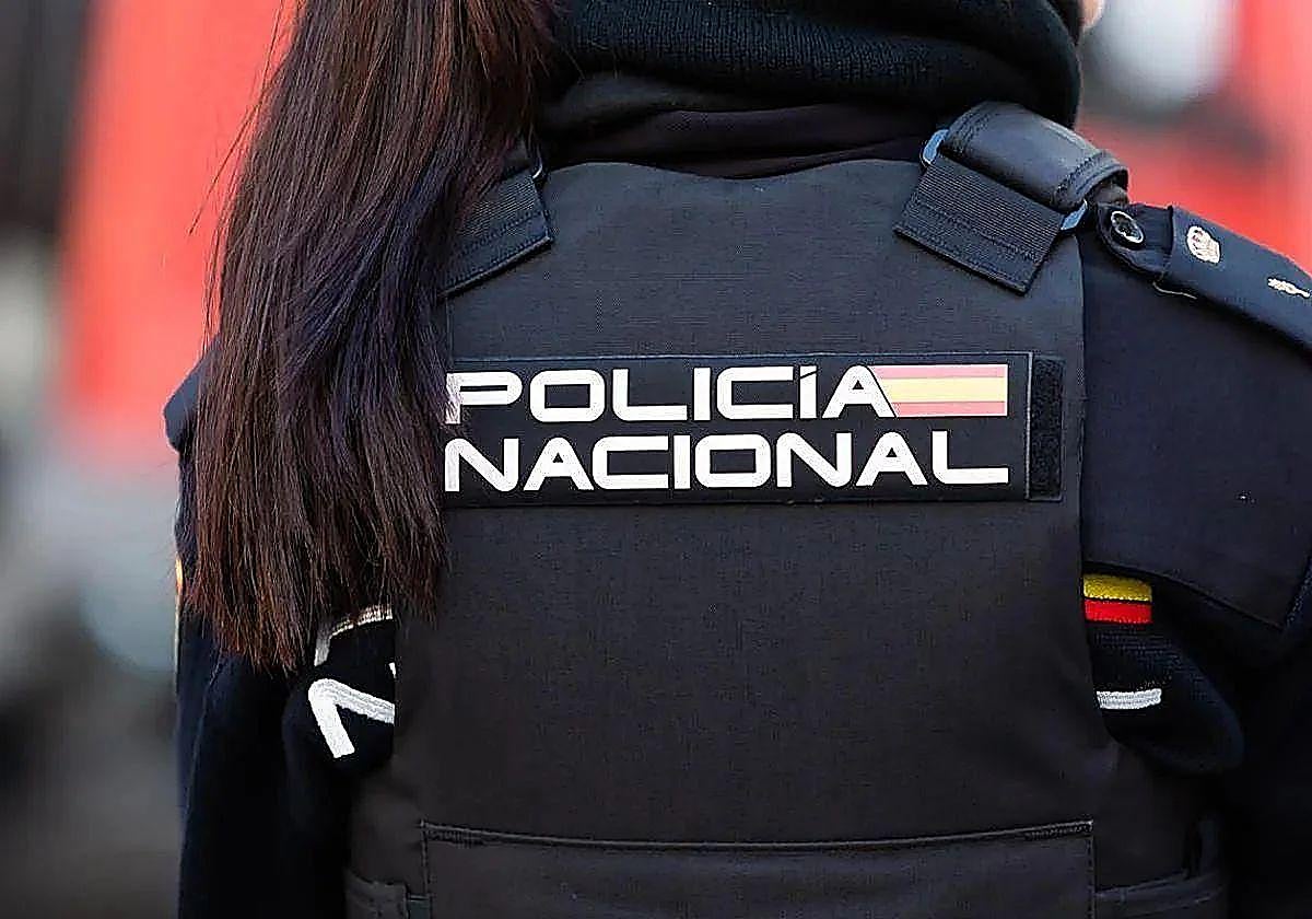 Detenida una joven por agredir con un vaso de cristal a otra en la Nochevieja en Burgos