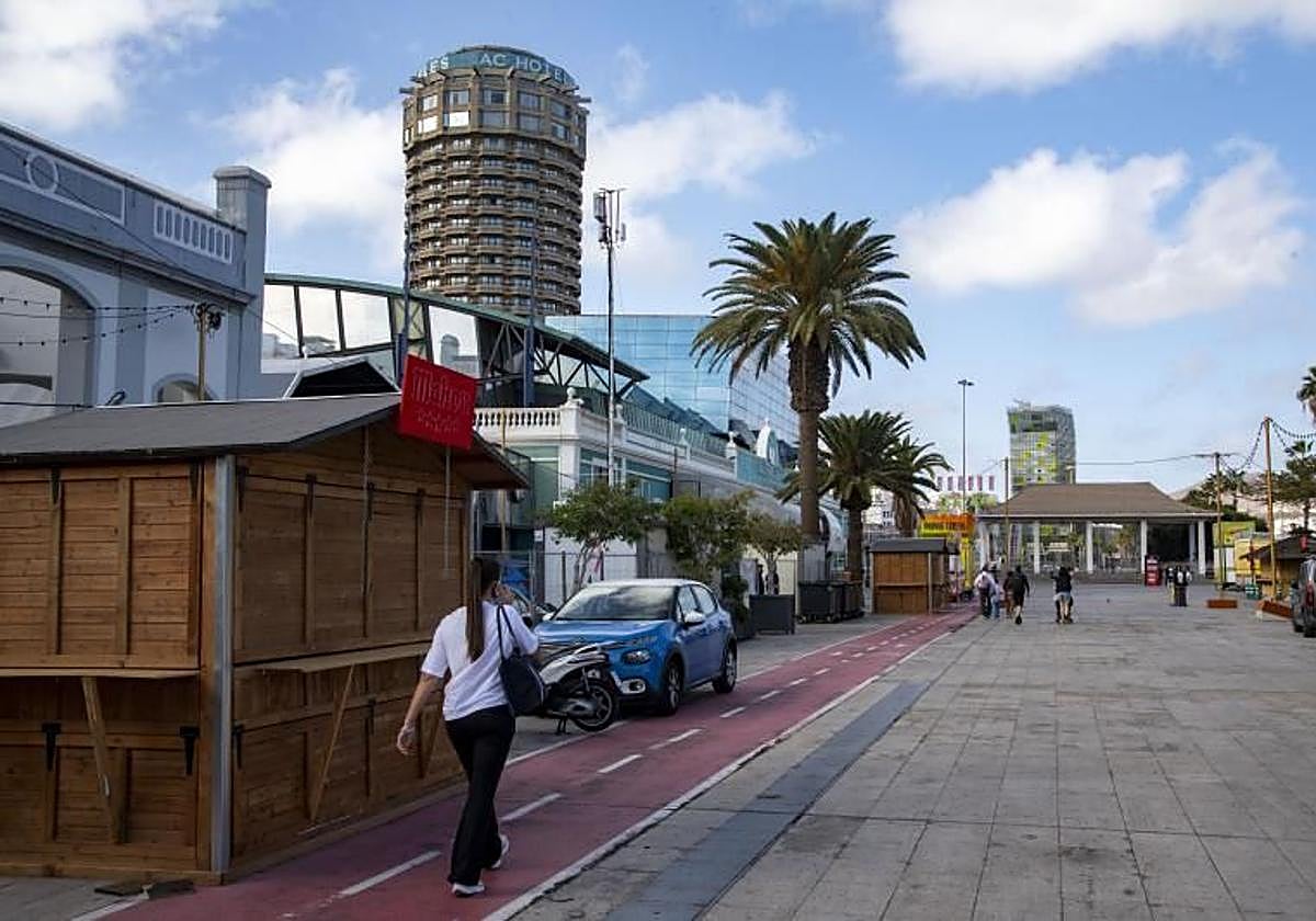 Detenido en Santa Catalina por llevar encima la documentación de un hombre que tiene prohibido entrar en España