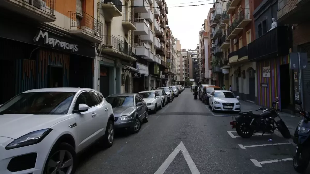 Detenido por agredir e intentar clavar un destornillador a un operario de la limpieza en Lleida