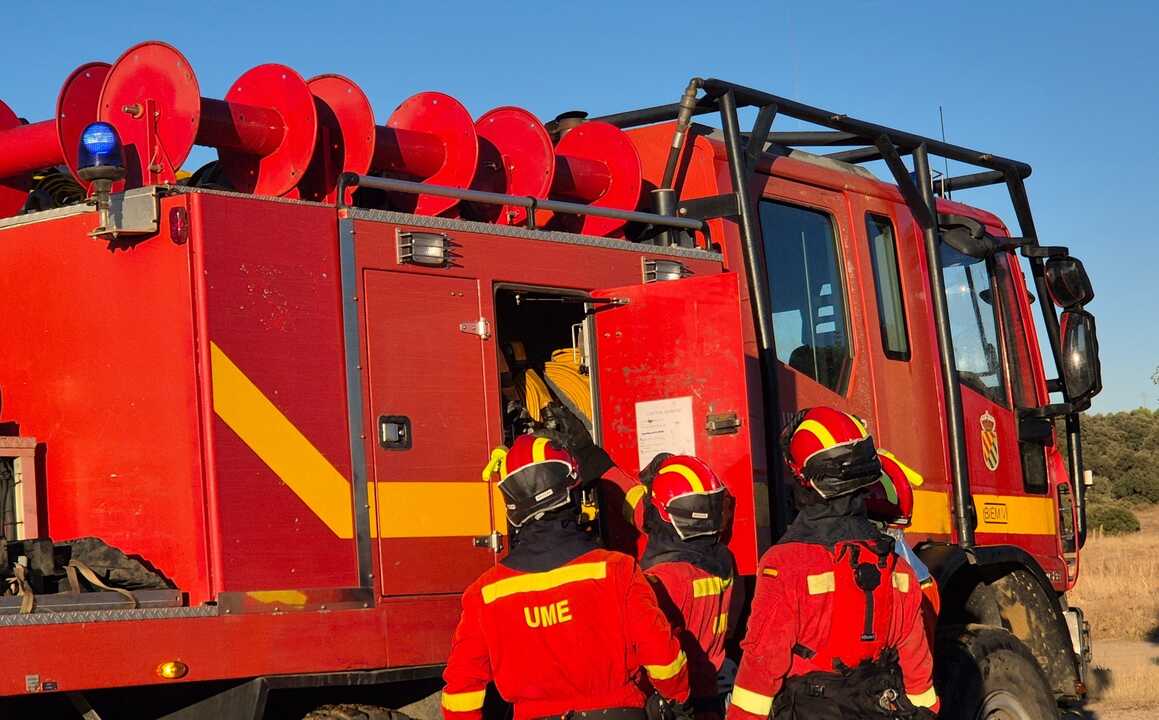 El Ayuntamiento de Almonte solicita urgentemente la intervención de la UME para desalojar edificio en Matalascañas debido al deterioro estructural causado por borrasca.