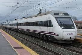 Corte ferroviario en Jaén y Córdoba tras la caída de un muro por acumulación de agua