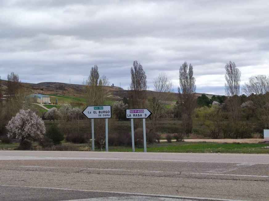 Conductora herida tras volcar con su vehículo en El Burgo de Osma