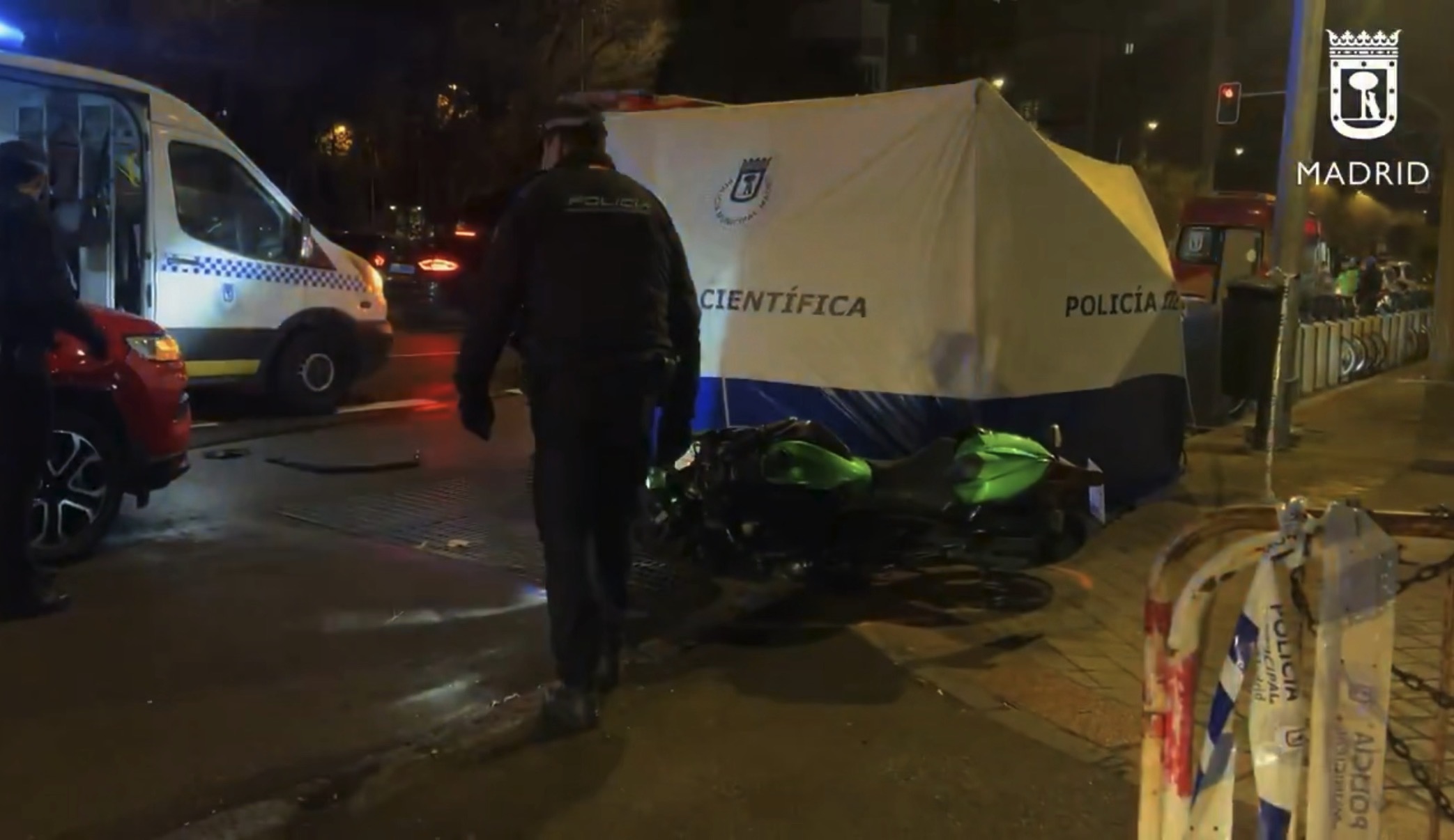 Trágico accidente en Madrid: motorista de 62 años fallece tras chocar contra un turismo en Retiro
