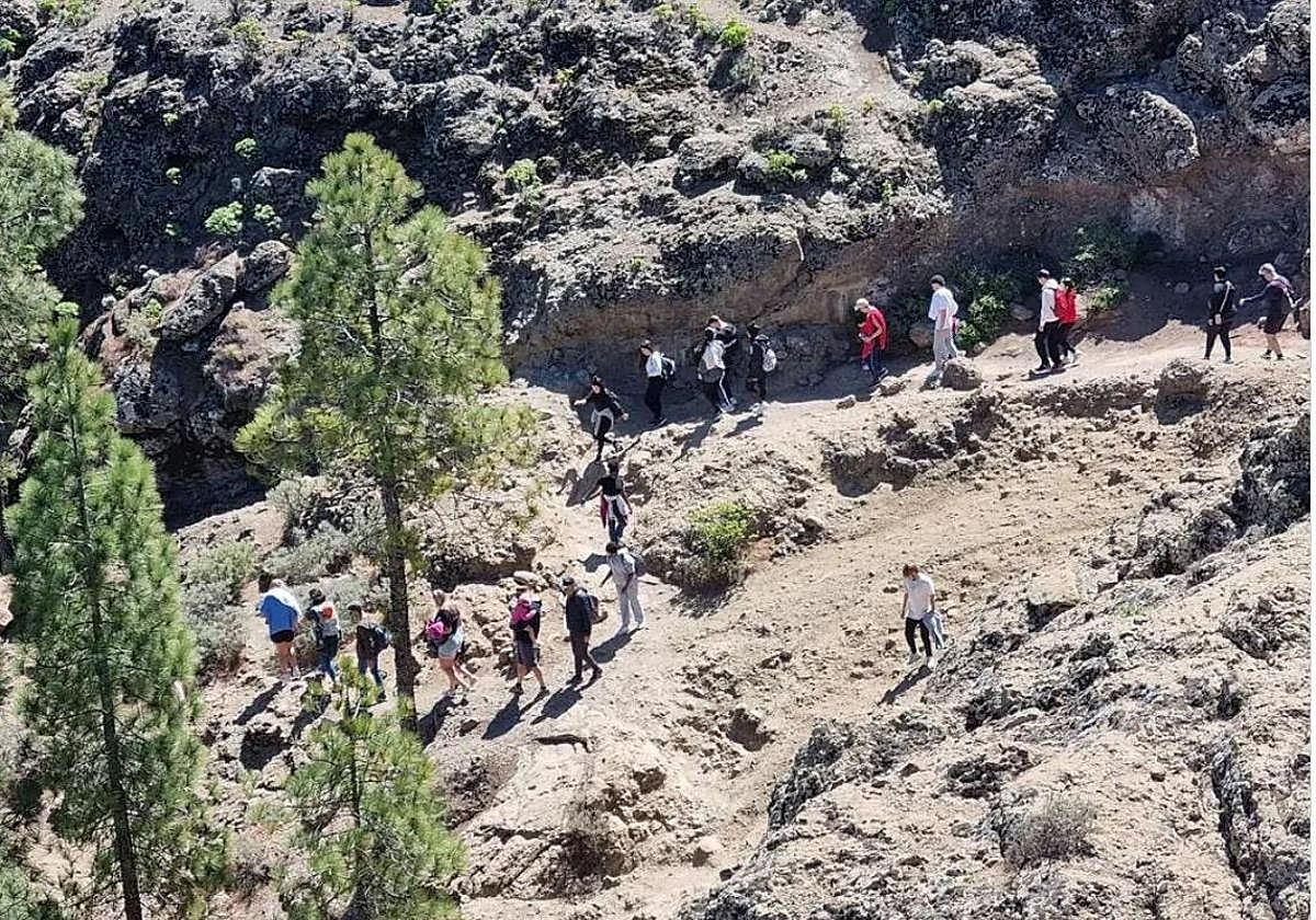 Una senderista es rescatada tras sufrir una lesión en el Roque Nublo