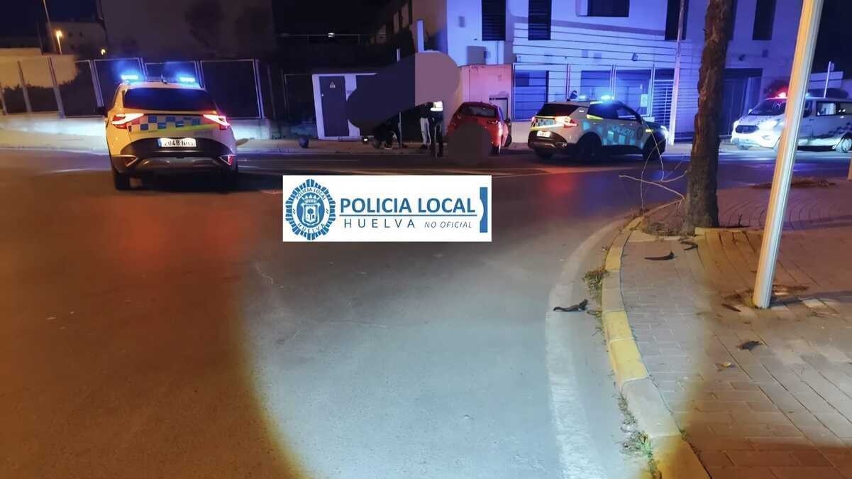 Susto esta madrugada en El Torrejón tras estrellarse un coche que circulaba de forma temeraria