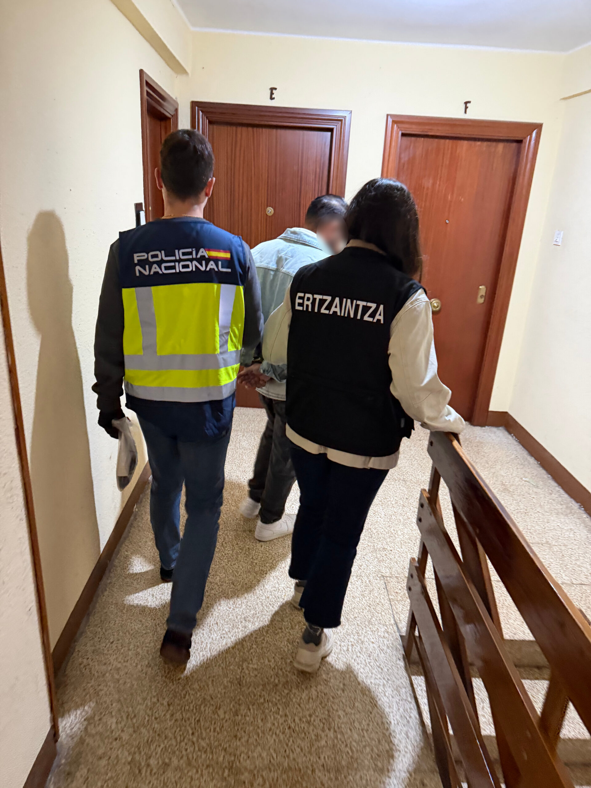 Dos arrestados por una serie de asaltos violentos en pisos donde se ejercía la prostitución