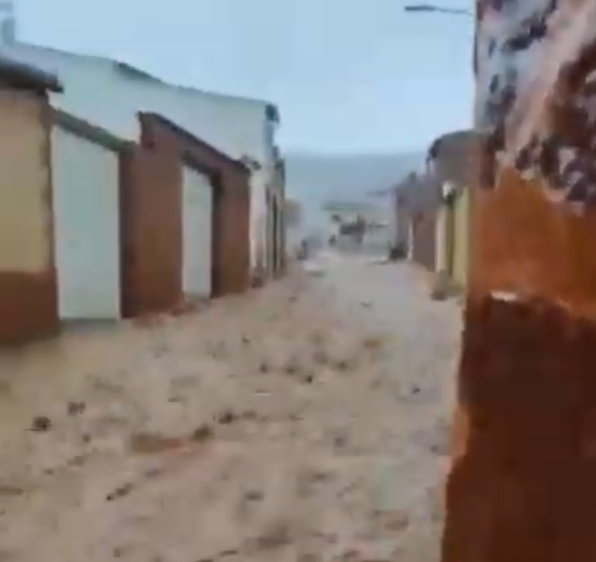 Brutales avenidas de agua en Hinojosas de Calatrava