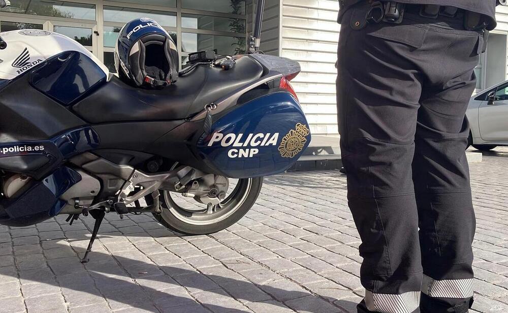 Detenida tras dañar seis coches con un palo en Rondilla