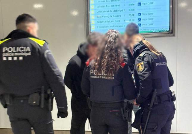 Detenido un ladrón por cometer un robo en pleno operativo policial en Sabadell
