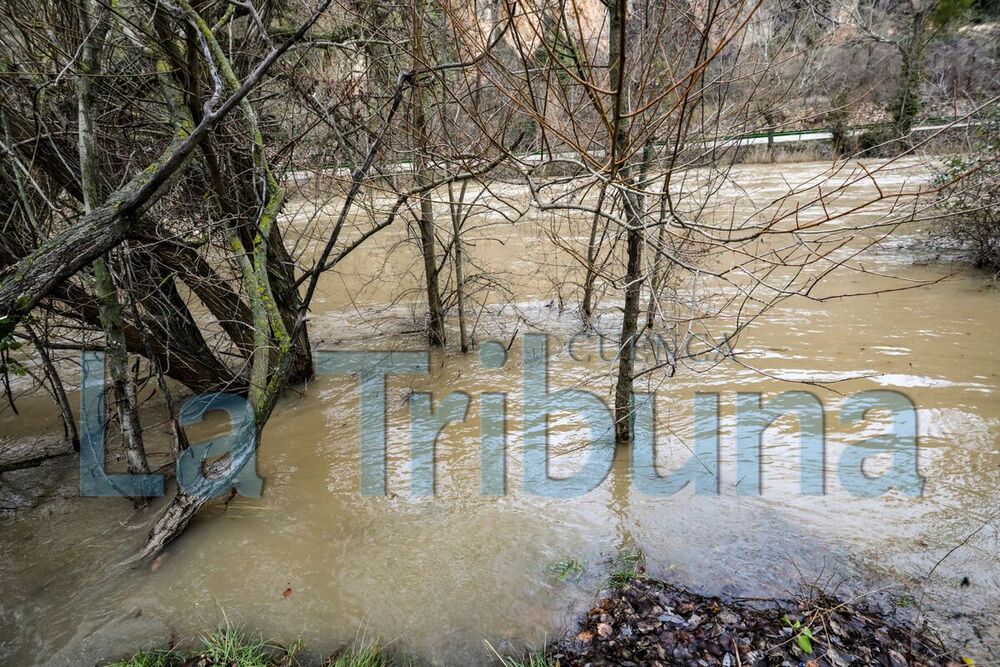 El río Júcar vuelve a crecer y ya roza el nivel naranja