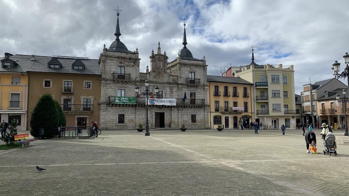 Plaza del Ayuntamiento de Ponferrada, en imagen de archivo.